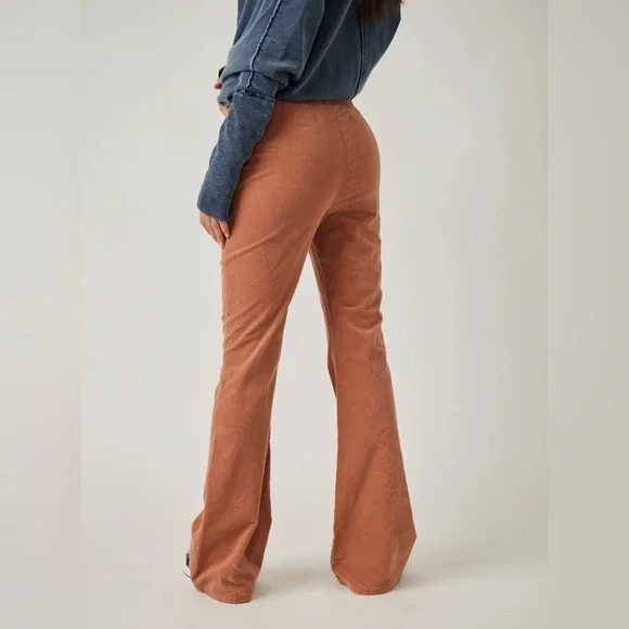 🌻🆕FREE PEOPLE We The Free Jayde Cord Flare Jeans-Sunburn Color - Picture 7 of 16